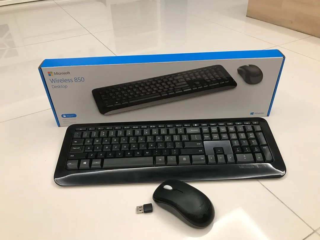 Microsoft Wireless Desktop 850 (PY9-00002) (Band New) with Advanced Encryption Standard (AES) 128-Bit Encryption - Keyboard and Mouse (English) Combo - (Brand New)