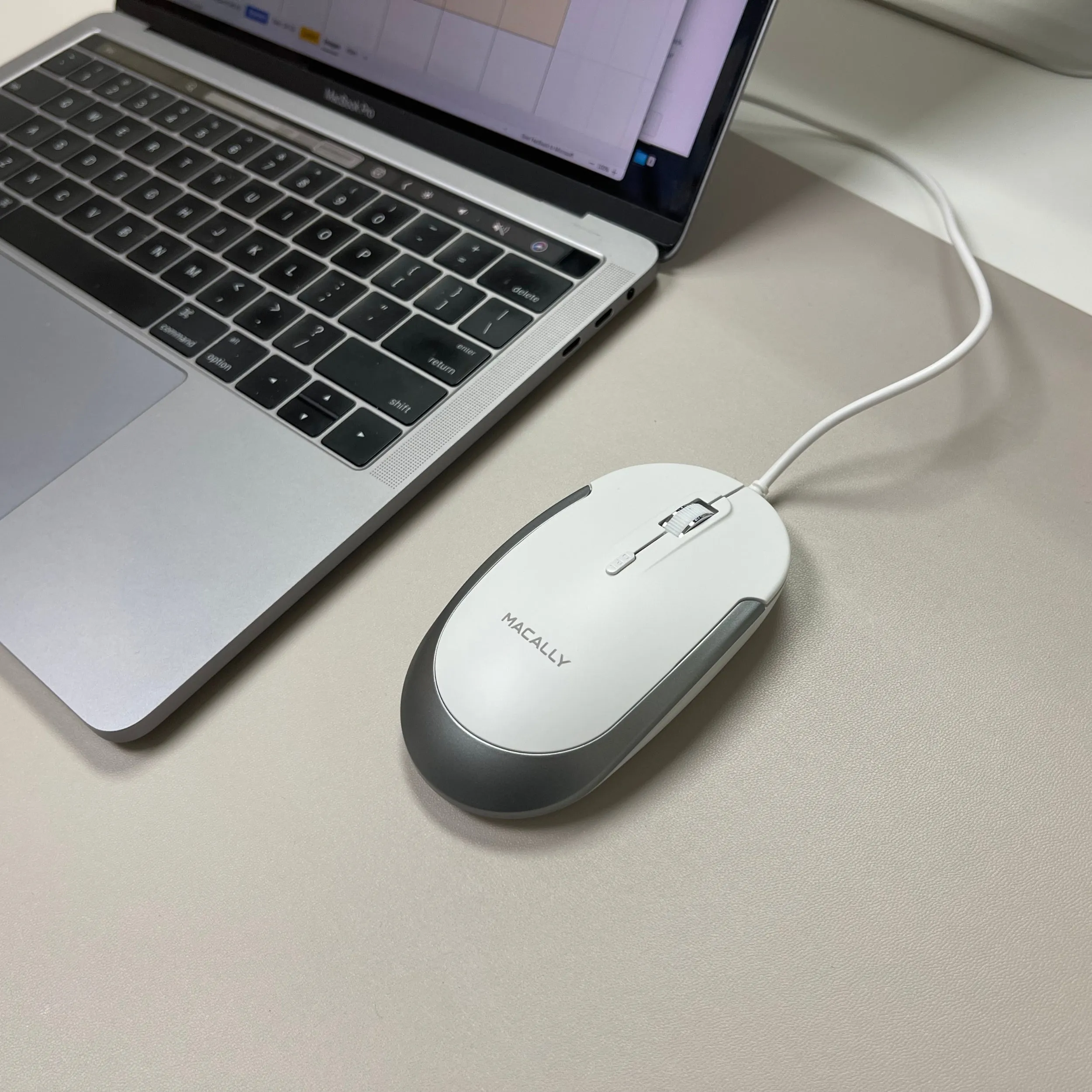 Silent USB Wired Mouse for Mac and PC (Aluminum)