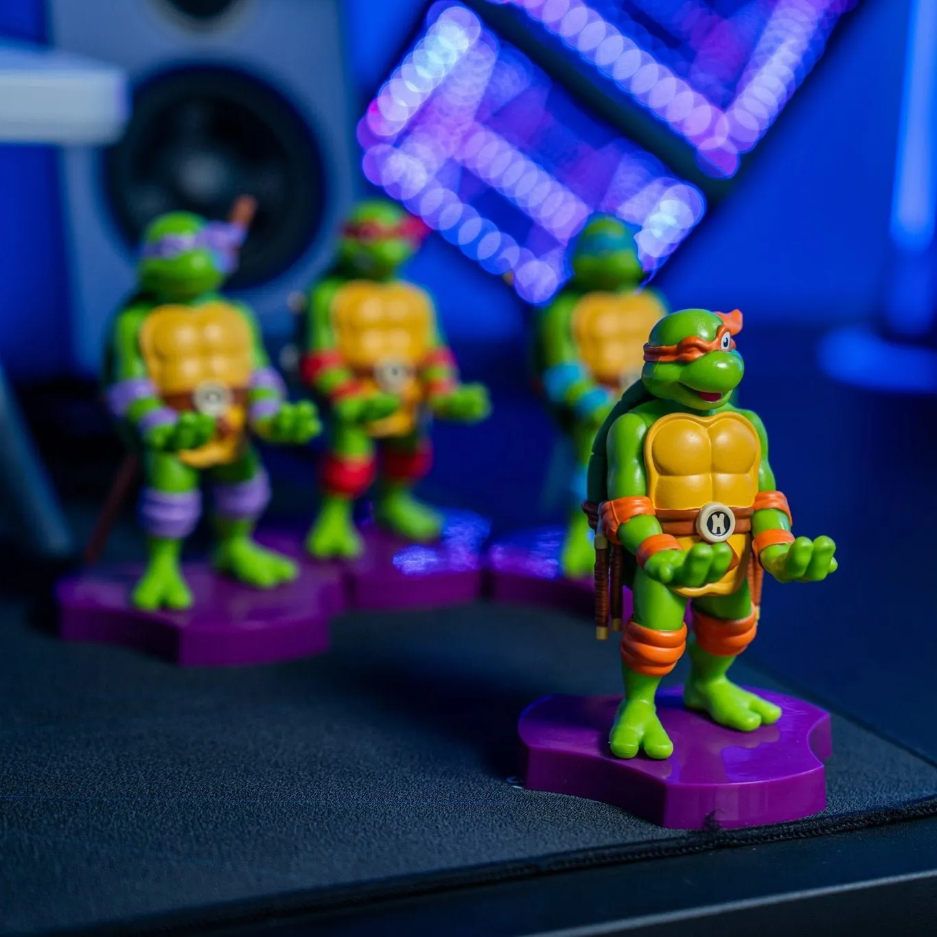 TMNT: Michaelangelo Holdems, Mini Phone Stand and Device Holder